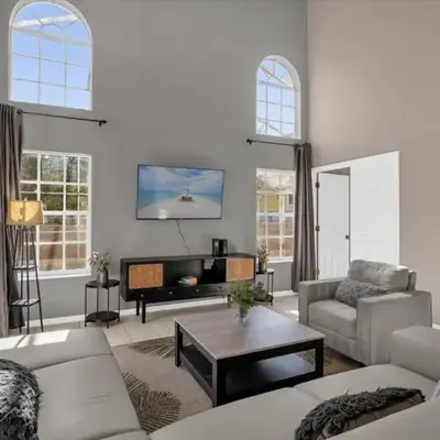 Disney Pool Retreat Modern Home Sleeps 8