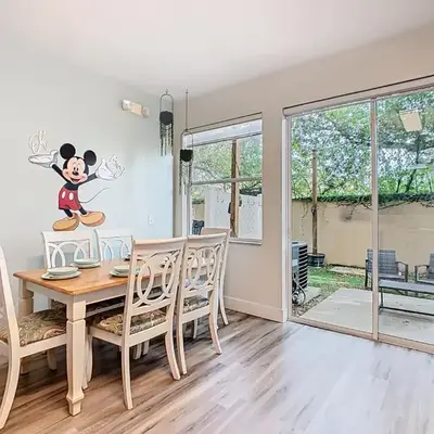 3BR Family-Friendly Town Home Near Disney