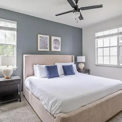 Landing Stunning 2BD Yoga Studio Gym