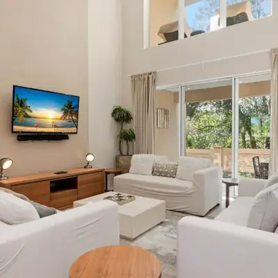 Two Story Resort Retreat Near Theme Parks