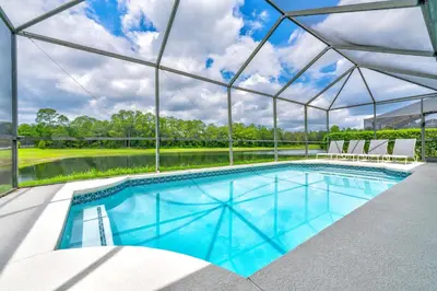 Gallery image of Sunset Lake Retreat With Game Room in Kissimmee