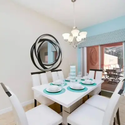 Townhouse 4Q c/ Piscina no Paradise Palms