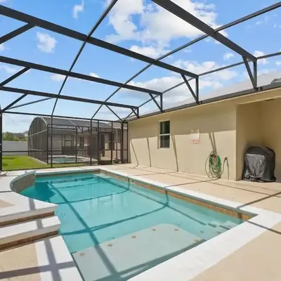 4 Bed Close to Disney Private Pool