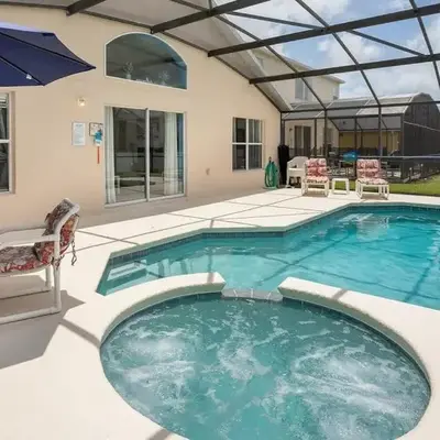Casa Térrea 4Q c/ Piscina e Game Room