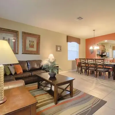 2540 Windsor Hills