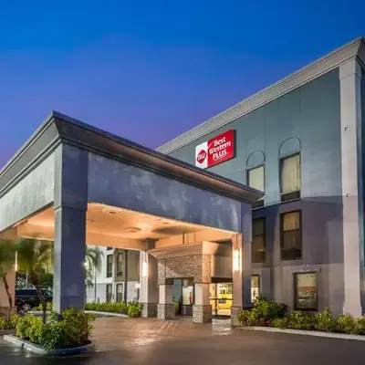 Best Western Plus Universal Inn - Free Shuttle to Universal Studios!