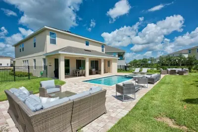 Gallery image of Luxury Private Pool Spa Game Room - Near Disney in Orlando