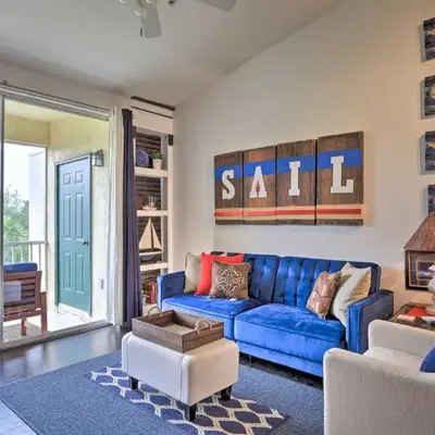Resort-Style Condo with Pool 6 Mi to Magic Kingdom