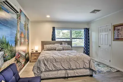 Gallery image of 8 Mi to Universal Orlando Studio with Fire Pit! in Orlando