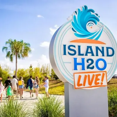 Sunburnt Cottage With Hot Tub Near Disney With Margaritaville Resort & Island H2O Access - 8041Sh