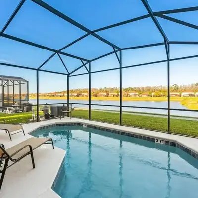 4BR Townhome with Lake View – BL481