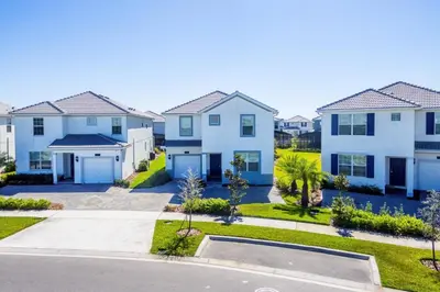 a row of houses in a suburb at Enchanting Decor Home with private pool in Kissimmee