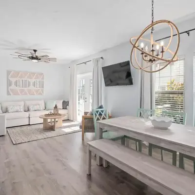 Beautiful & Cozy 4bd Home