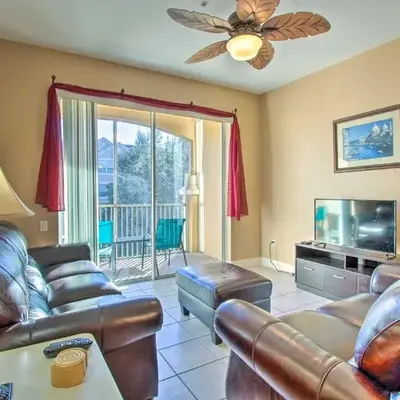 Resort Condo in Kissimmee about 3 Mi to Disney!
