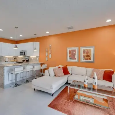 Townhome with Lanai about 9 Mi to Disney!